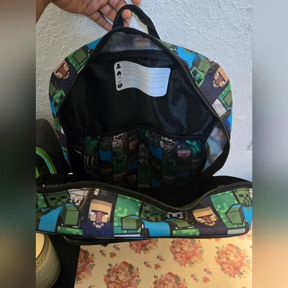 Minecraft Backpack and Lunchbox Set - Picture 8 of 9